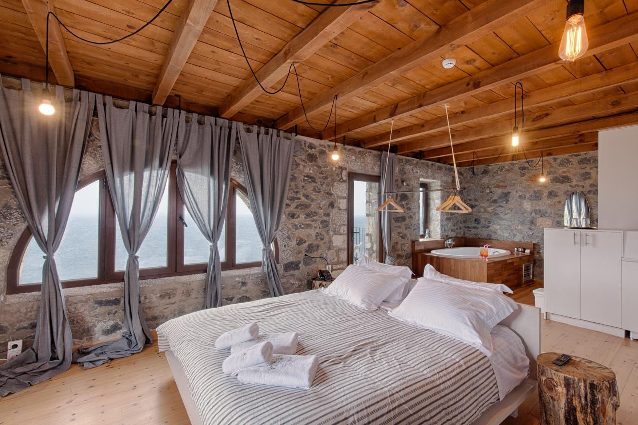 Aegila Boutique Hotel 4*